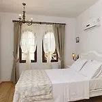 Vinifera Vineyards Gasthuis Selçuk