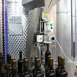 Vinifera Vineyards Konukevi