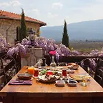 Gasthuis Vinifera Vineyards 4*