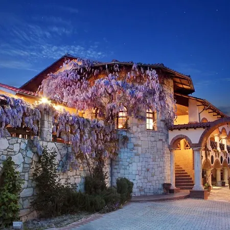 Gasthof Vinifera Vineyards