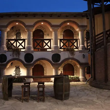 Vinifera Vineyards Gasthof