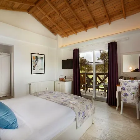 Vinifera Vineyards Konukevi