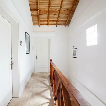 Maison d'hôtes Vinifera Vineyards 4*